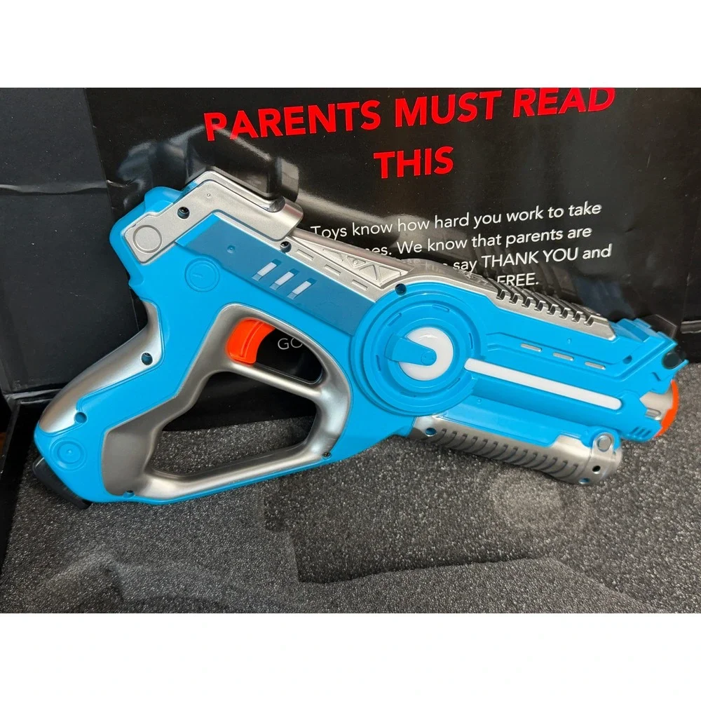 Dynasty Toys Laser Tag Set: 2 Player Battle Blasters, Blue White w/Case, WORKS